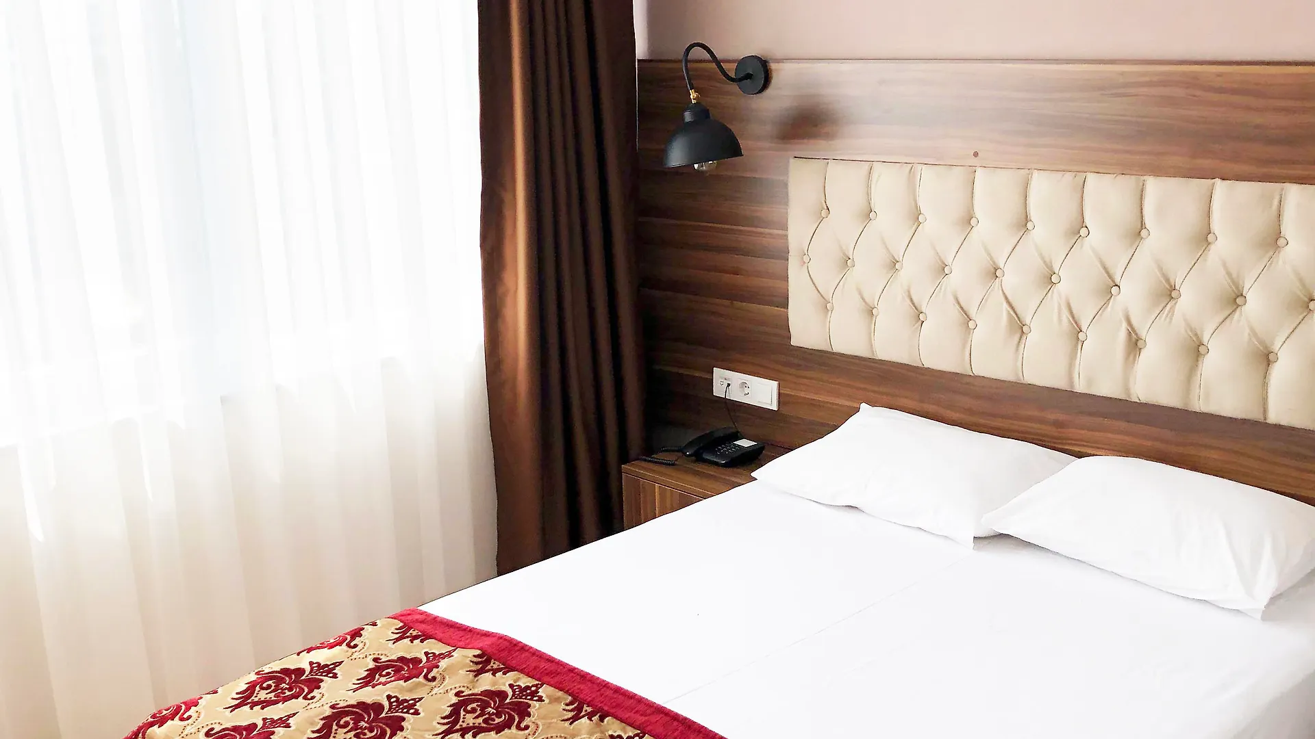 The Reina Hotel Istanbul