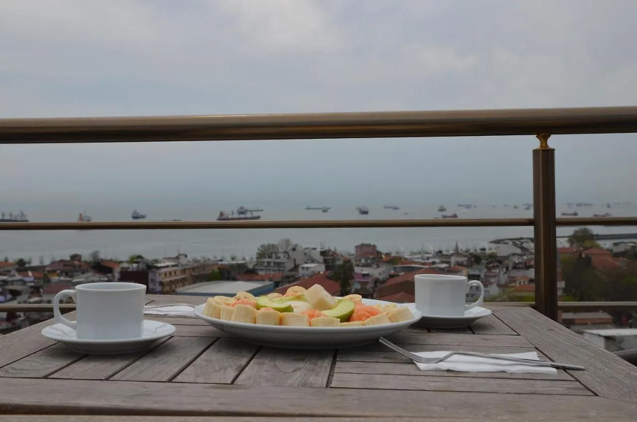 The Reina Hotel Istanbul