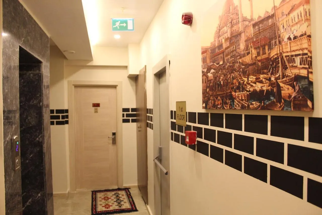 The Reina Hotel Istanbul