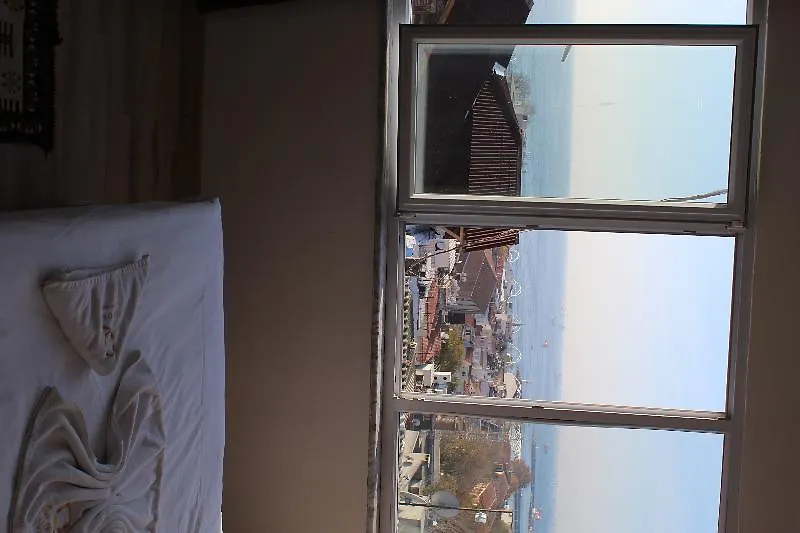 The Reina Hotel Istanbul 3*,