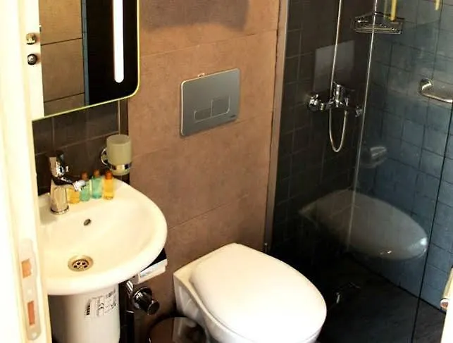 The Reina Hotel Istanbul