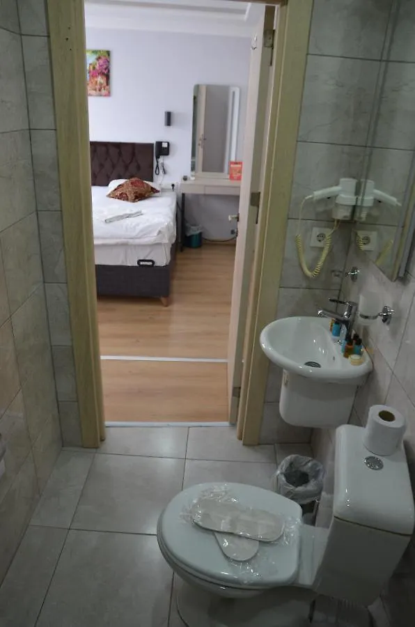 The Reina Hotel Istanboel