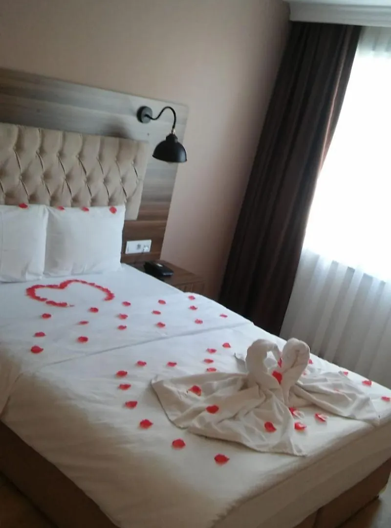 The Reina Hotel Istanboel Turkije